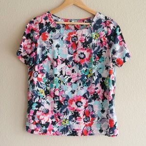 Kut from the Kloth Boxy Floral Top with Tulip Back